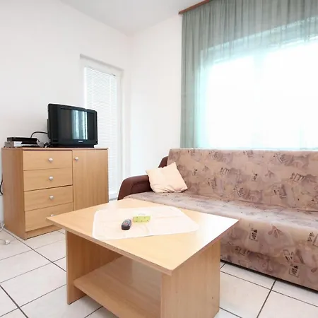 Apartman With A Parking Space Okrug Gornji, Ciovo - 9441